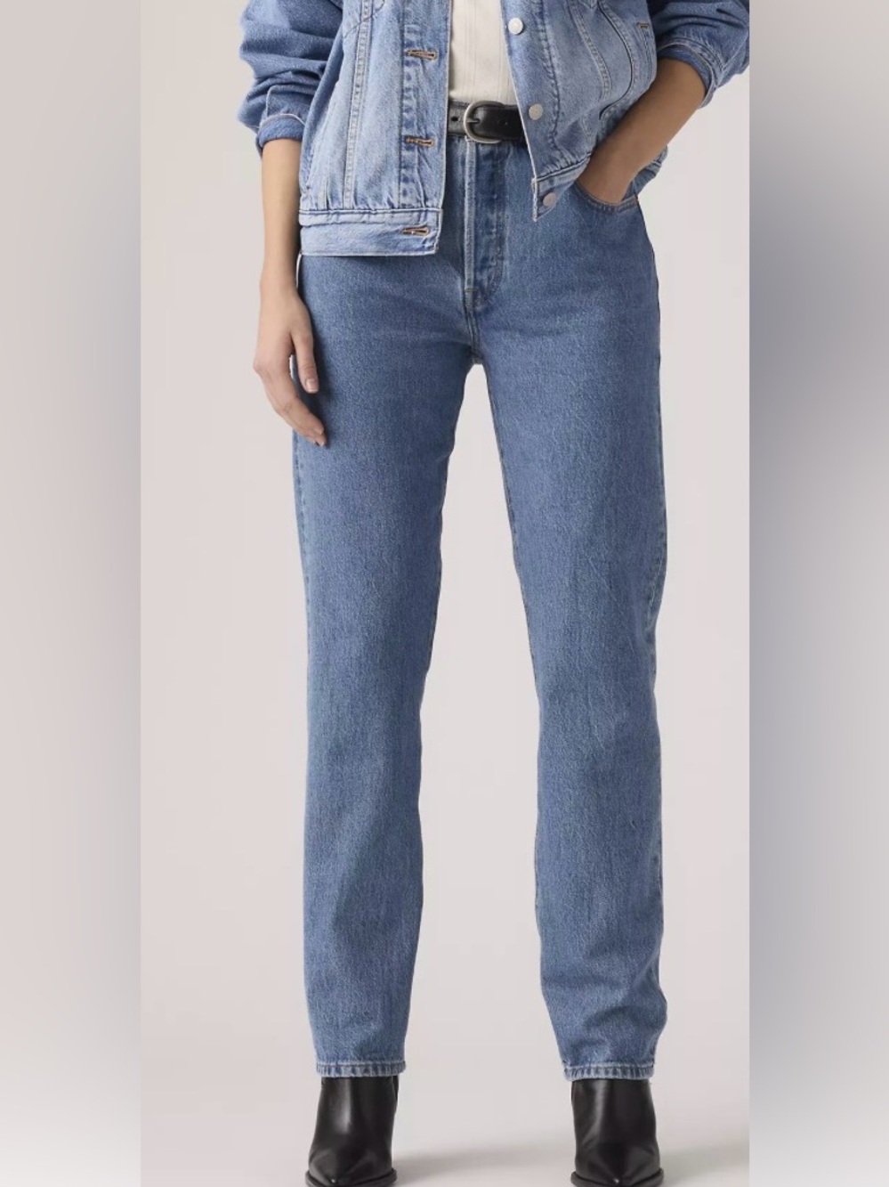 Levi's 501 Original Fit Classic Straight Leg Blue Women's Jeans